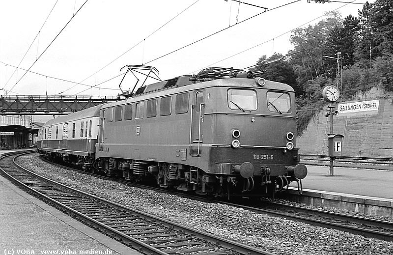 DB-E-110-251-Geislingen-DZug-VB-800-520